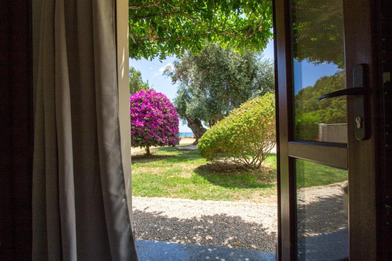 Suites Voce Del Mare Tertenìa Exteriör bild