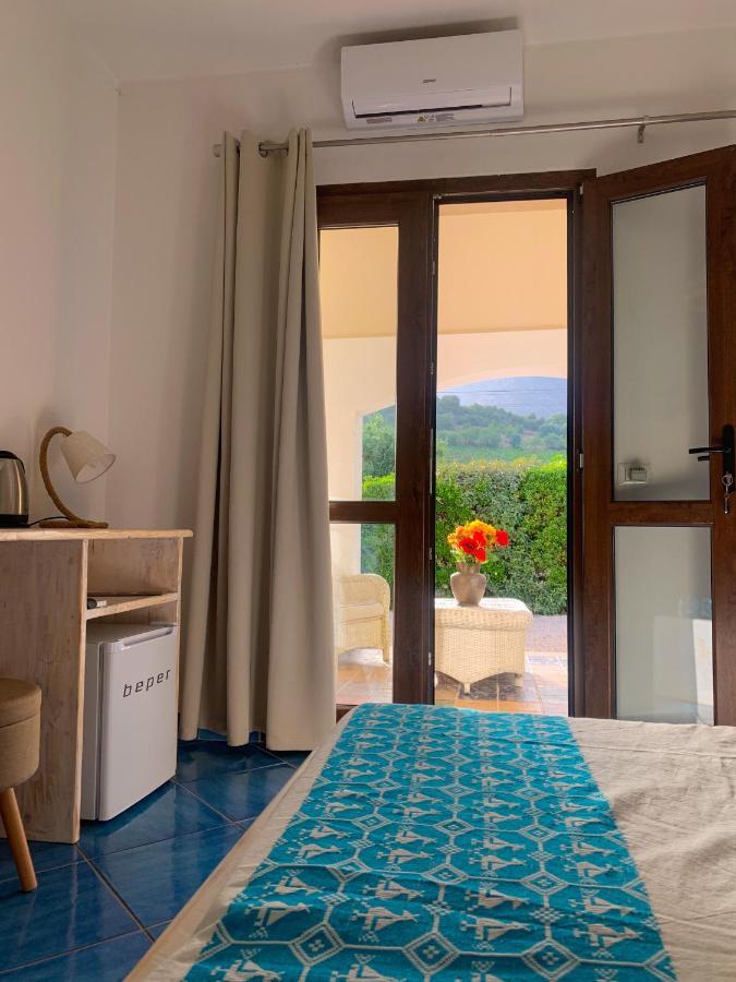 Suites Voce Del Mare Tertenìa Exteriör bild